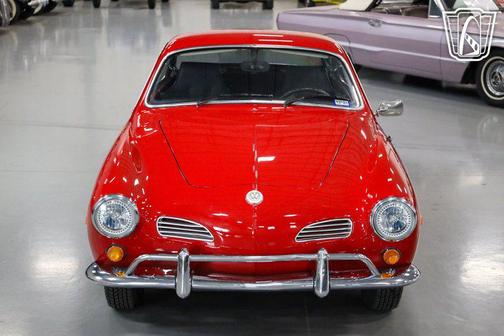 1968 Volkswagen Karmann Ghia 