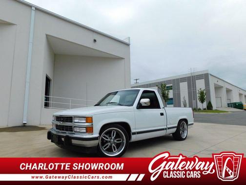 White 1993 Chevrolet 1500