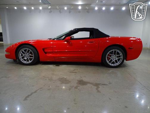 Red 2001 Chevrolet Corvette Base