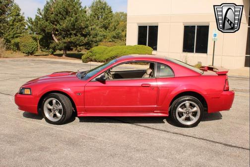 2001 Ford Mustang Base