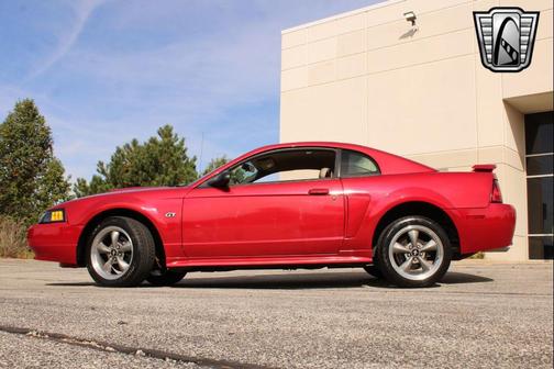 2001 Ford Mustang Base