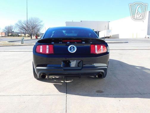 2012 Ford Shelby GT500 Base