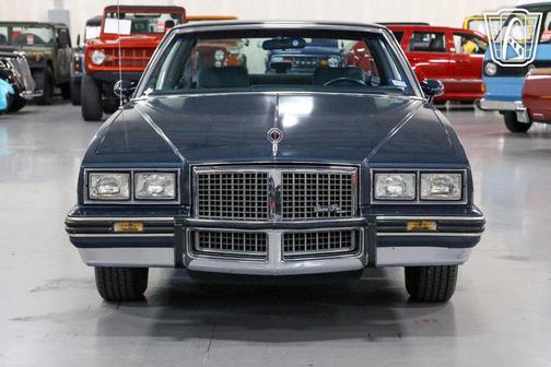 1987 Pontiac Grand Prix LE