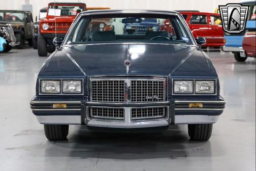 1987 Pontiac Grand Prix Base