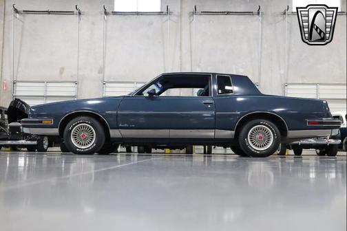 1987 Pontiac Grand Prix Base