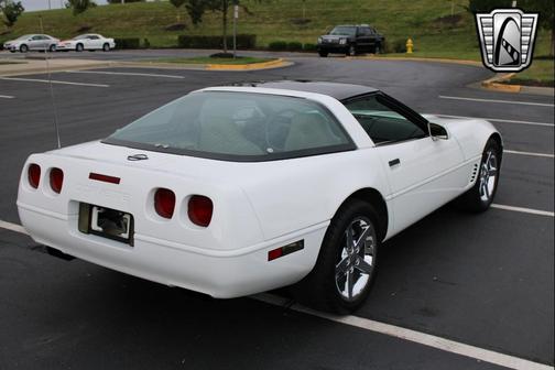 1996 Chevrolet Corvette Base