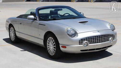 Platinum Silver 2004 Ford Thunderbird Base