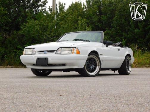 1990 Ford Mustang LX 5.0L Sport