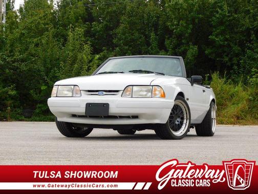 1990 Ford Mustang LX 5.0L Sport