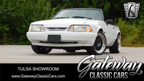 1990 Ford Mustang LX 5.0L Sport