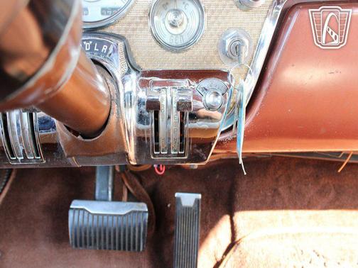 1956 Packard Patrician 