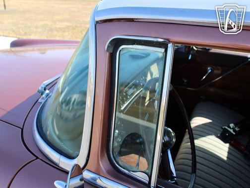 1956 Packard Patrician 