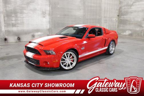 2013 Ford Shelby GT500 Base
