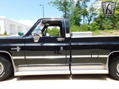 1981 Chevrolet C10/K10 Base