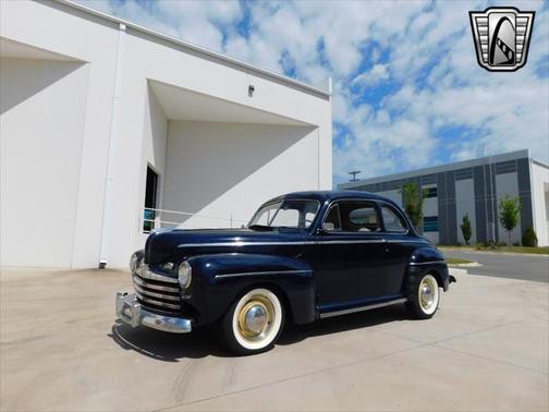 1946 Ford Deluxe Base