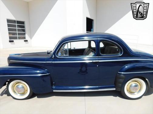 1946 Ford Deluxe Base