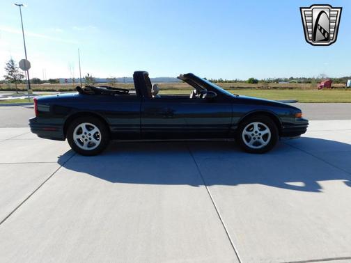 1995 Oldsmobile Cutlass Supreme Base