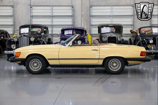 1984 Mercedes-Benz 380SL 
