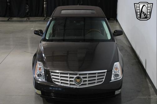 2008 Cadillac DTS Base