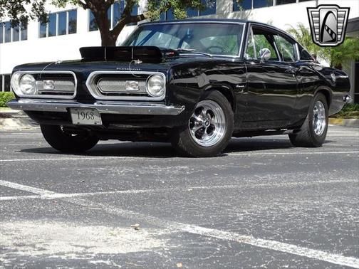 Photo 2 of 32 of 1968 Plymouth Barracuda