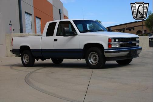 1989 Chevrolet Pickup Truck Base