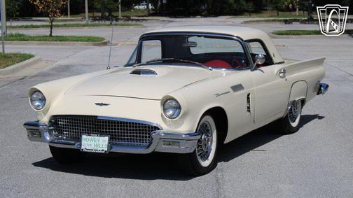Cream 1957 Ford Thunderbird Base