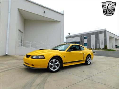 2004 Ford Mustang Mach I