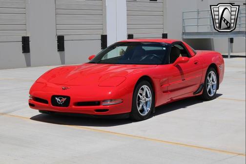 2000 Chevrolet Corvette Base