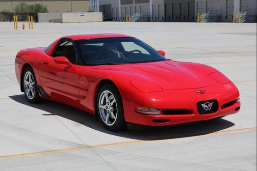 2000 Chevrolet Corvette Base