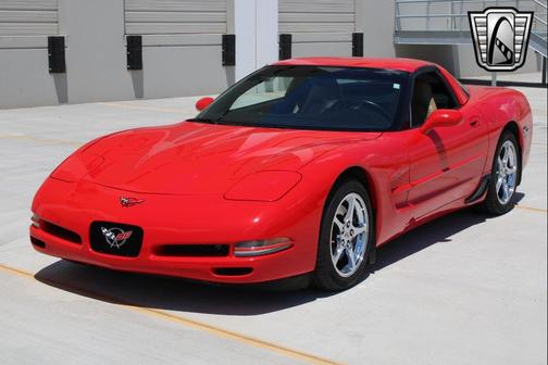 2000 Chevrolet Corvette Base