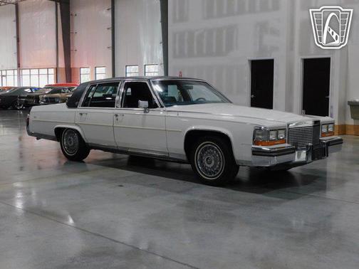 1988 Cadillac Brougham 