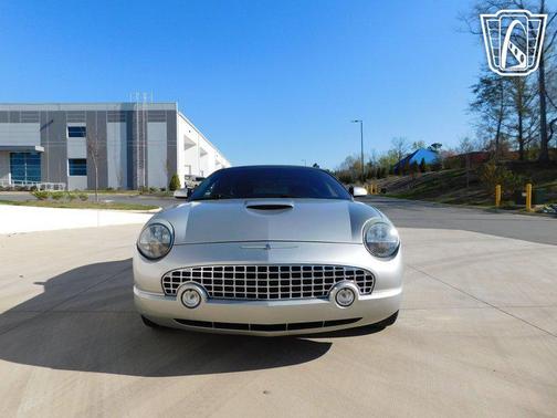 2004 Ford Thunderbird Base