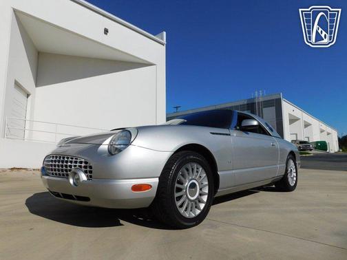 2004 Ford Thunderbird Base