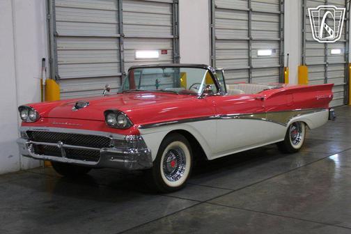 1958 Ford Fairlane 500 Base