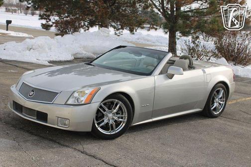 2005 Cadillac XLR Base
