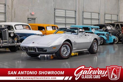 1975 Chevrolet Corvette Base