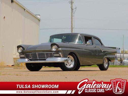 1957 Ford Custom Base