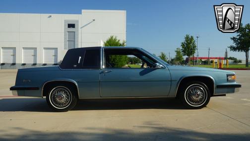 1985 Cadillac DeVille Base