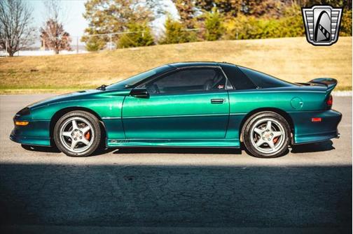 Photo 4 of 99 of 1995 Chevrolet Camaro Z28
