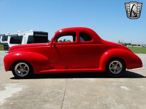 1939 Ford Custom Base