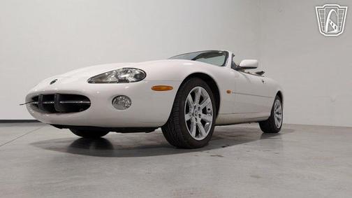 2003 Jaguar XK8 