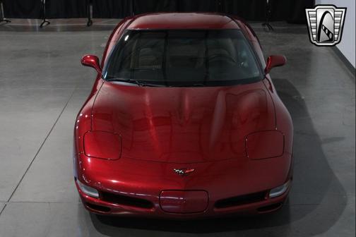 2001 Chevrolet Corvette Base