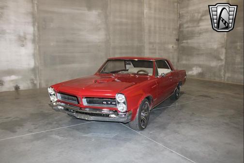 1965 Pontiac GTO 