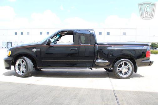 Black Clearcoat 2000 Ford F-150 Harley-Davidson Edition