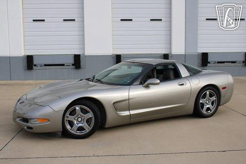 1998 Chevrolet Corvette Base