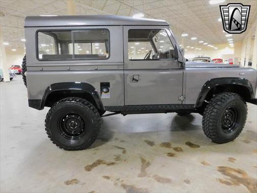 1985 Land Rover Defender