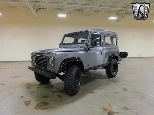 1985 Land Rover Defender