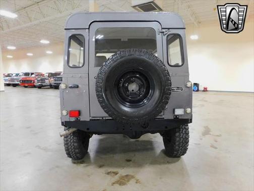 1985 Land Rover Defender