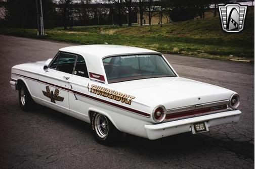 Photo 5 of 32 of 1964 Ford Fairlane