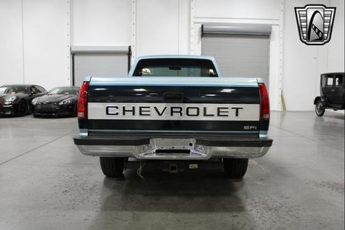 1989 Chevrolet Pickup Truck Base